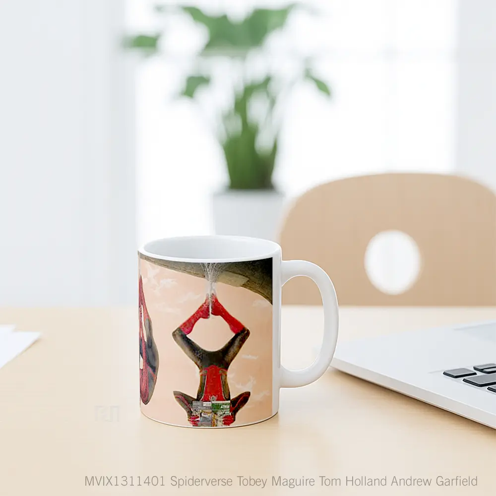 Mug Spiderverse Tobey Maguire Tom Holland Andrew Garfield Gelas Selebriti - All-side / Desain