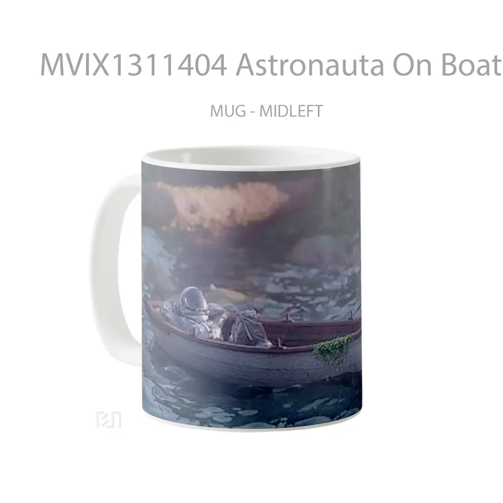 Mug Astronauta On Boat Gelas Keramik Unik - All-side / Desain