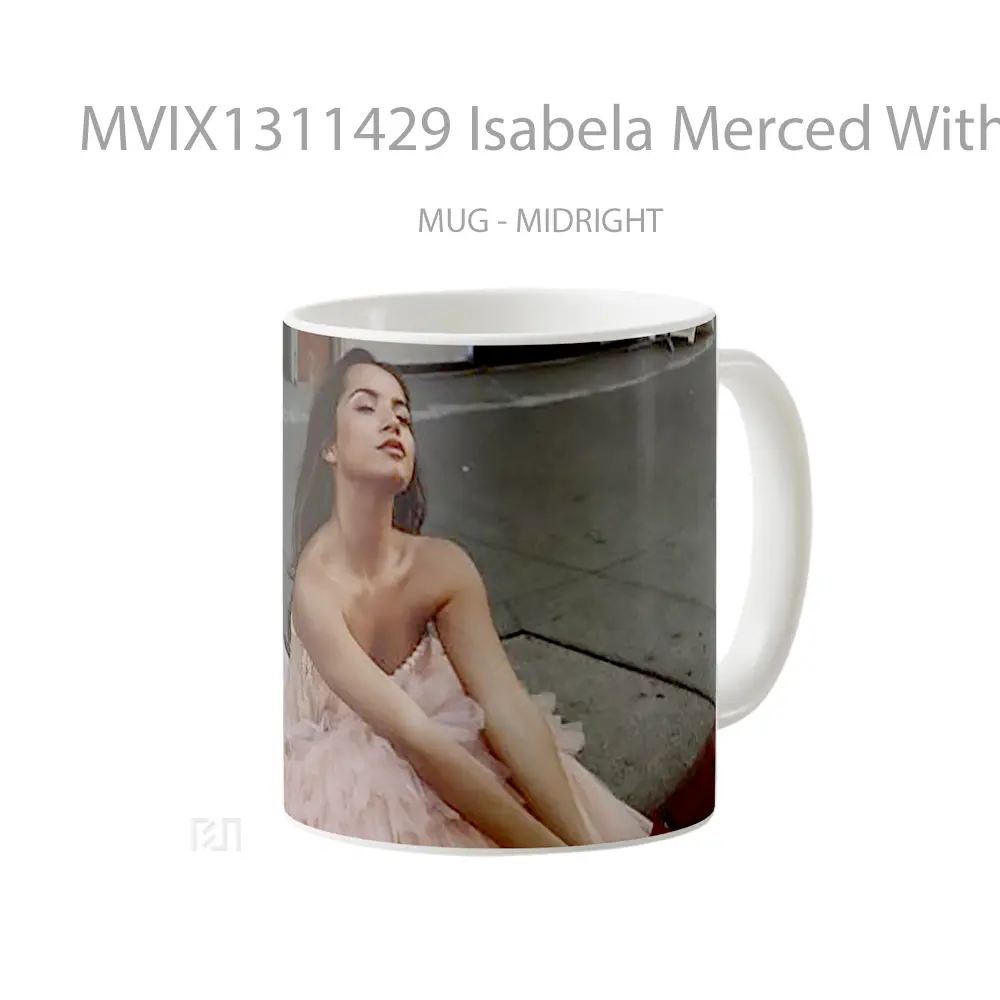Mug Isabela Merced With Pink Dress Gelas Keramik Unik - All-side / Desain
