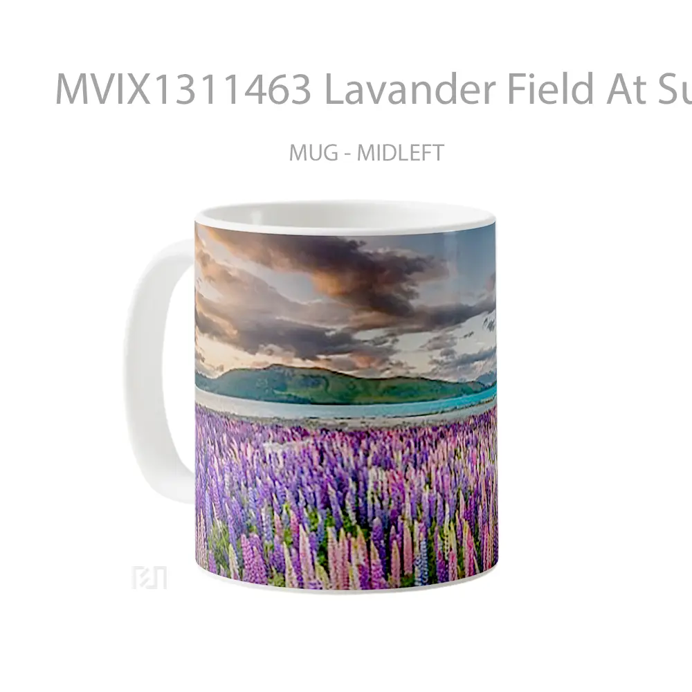 Mug Lavander Field At Sunlight In New Zeland Gelas Pemandangan Alam - All-side / Desain