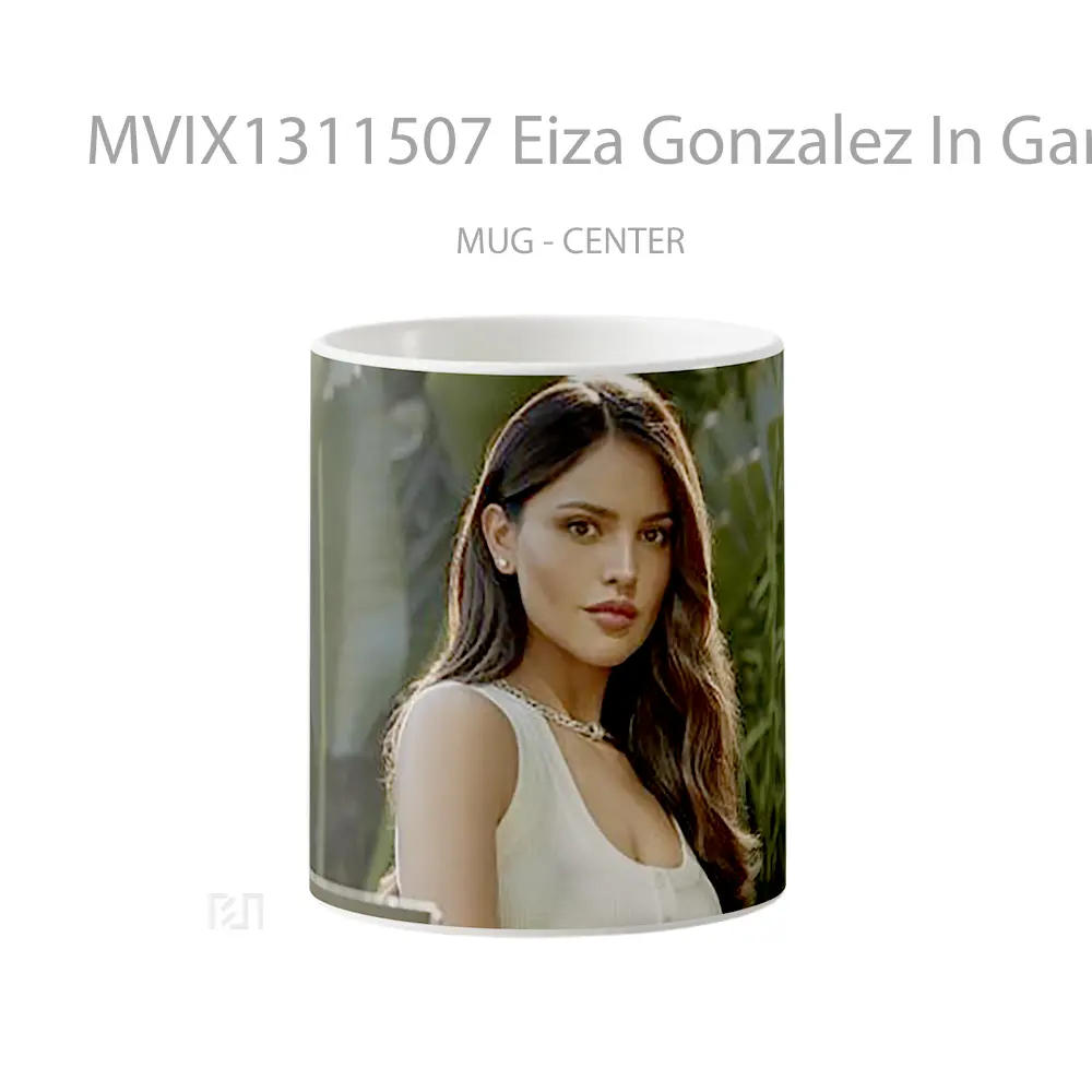 Mug Eiza Gonzalez In Garden Bvlgari Gelas Selebriti
