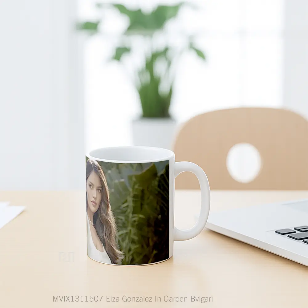 Mug Eiza Gonzalez In Garden Bvlgari Gelas Selebriti - All-side / Desain