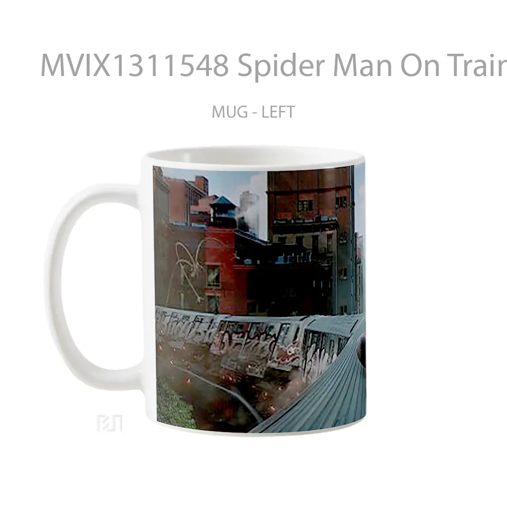Mug Spider Man On Train Gelas Superhero - All-side / Desain