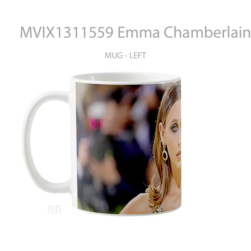 Mug Emma Chamberlain Met Gala 2021 Gelas Keramik Unik - All-side / Desain