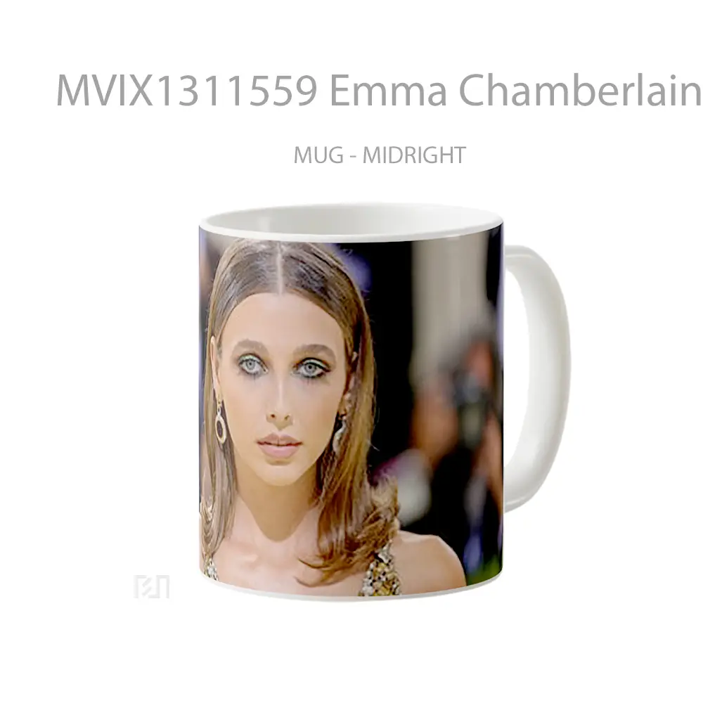 Mug Emma Chamberlain Met Gala 2021 Gelas Keramik Unik - All-side / Desain