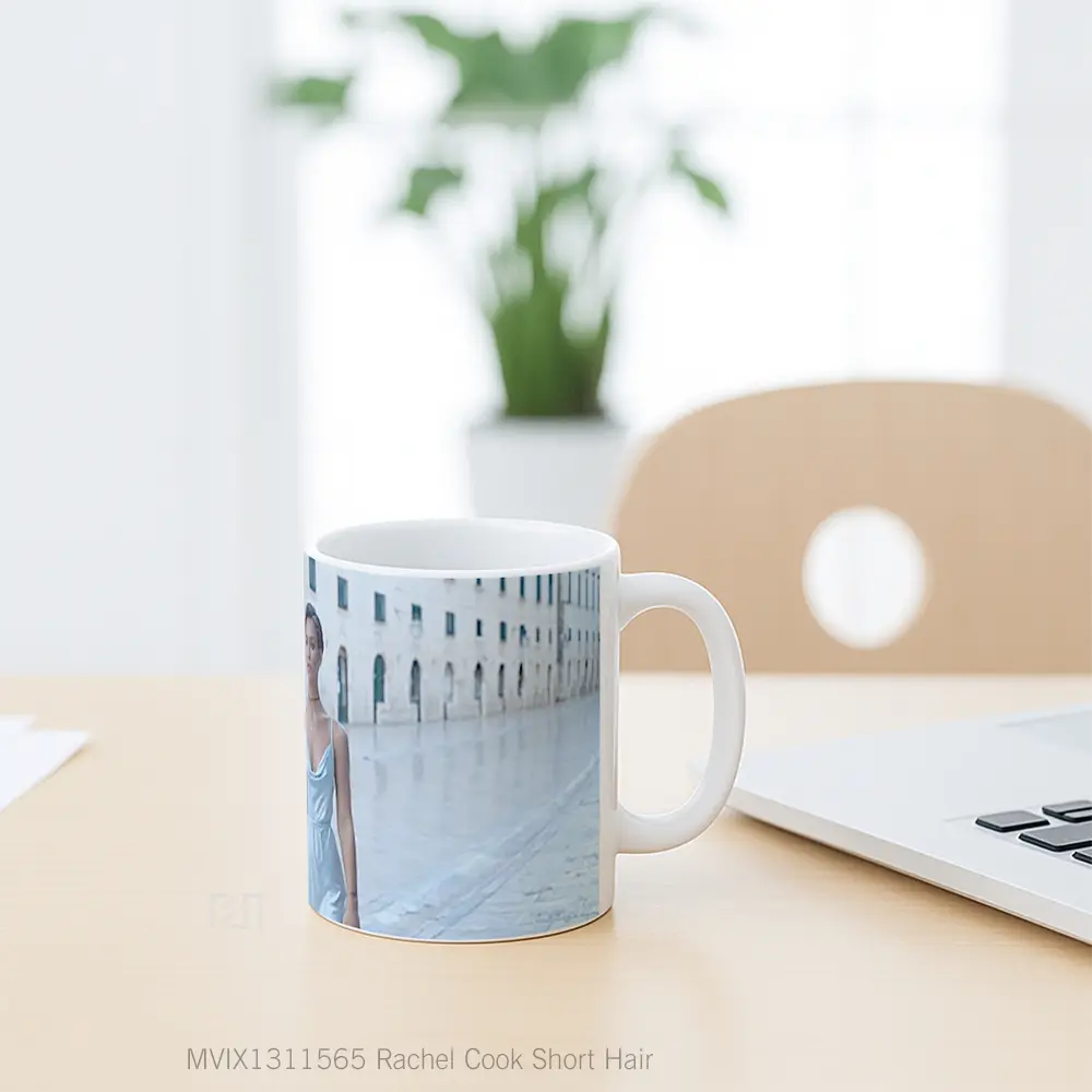 Mug Rachel Cook Short Hair Gelas Keramik Unik - All-side / Desain