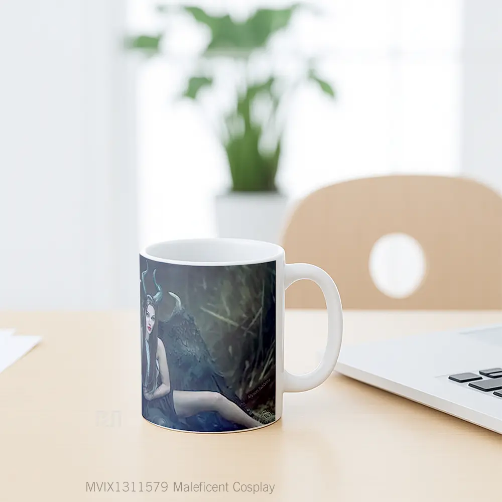 Mug Maleficent Cosplay Gelas Keramik Unik - All-side / Desain