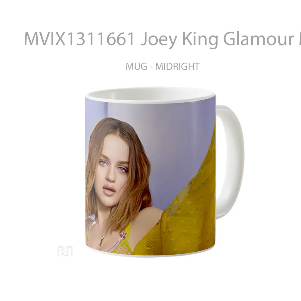 Mug Joey King Glamour Magazine Gelas Keramik Unik - All-side / Desain