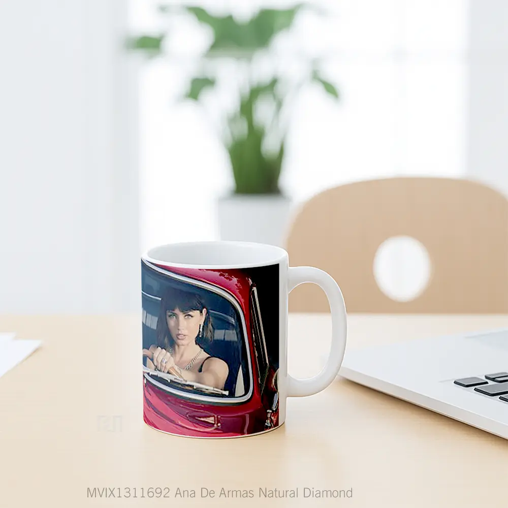 Mug Ana De Armas Natural Diamond Gelas Keramik Unik - All-side / Desain