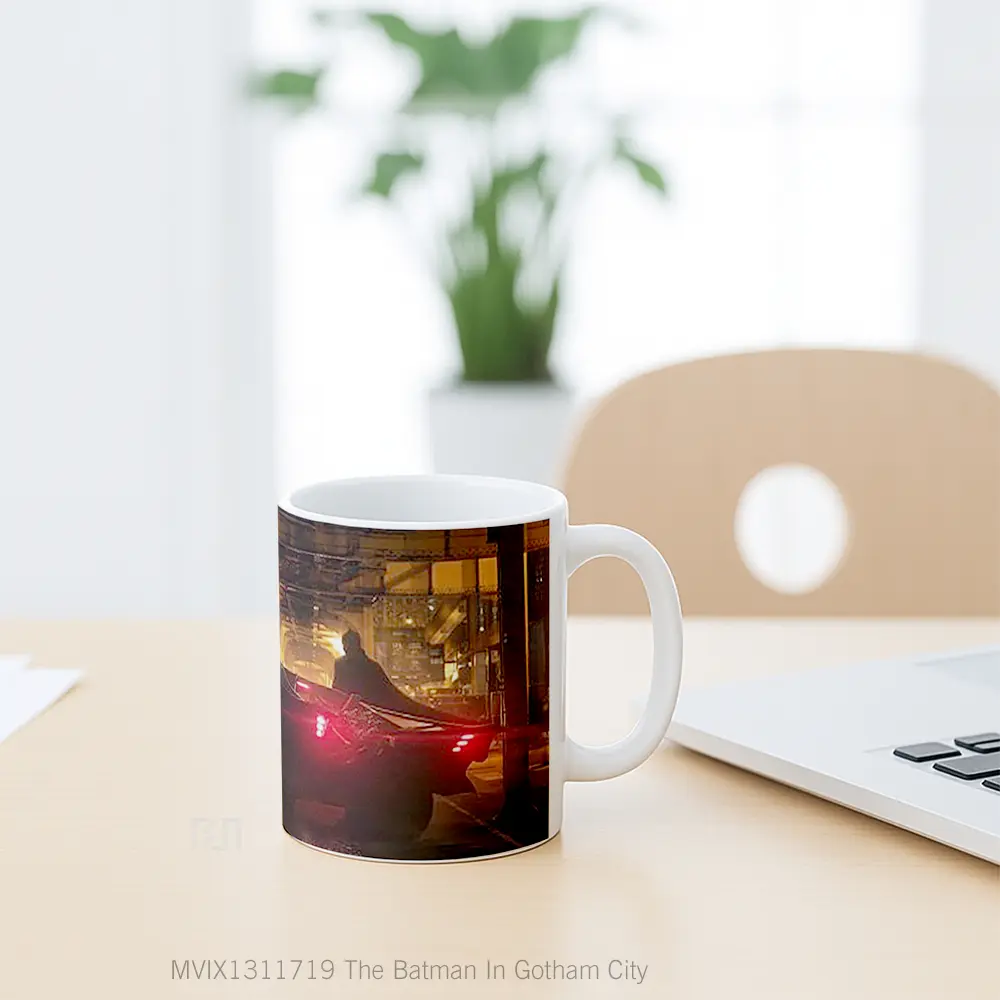 Mug The Batman In Gotham City Gelas Superhero - All-side / Desain