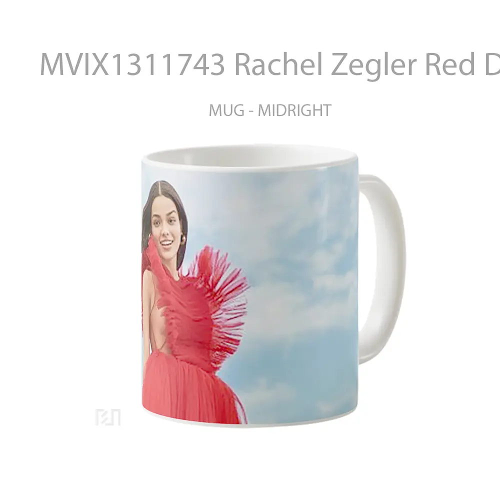 Mug Rachel Zegler Red Dress Gelas Keramik Unik - All-side / Desain