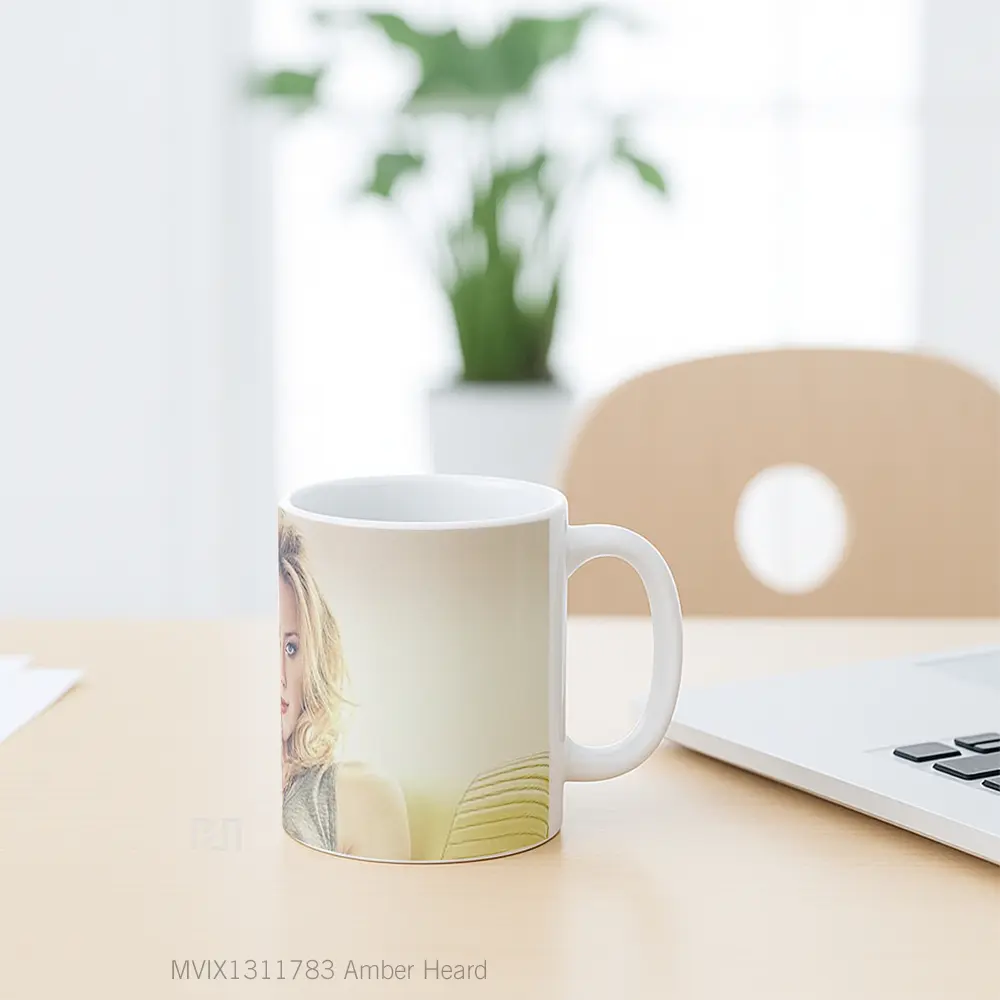 Mug Amber Heard Gelas Keramik Unik - All-side / Desain