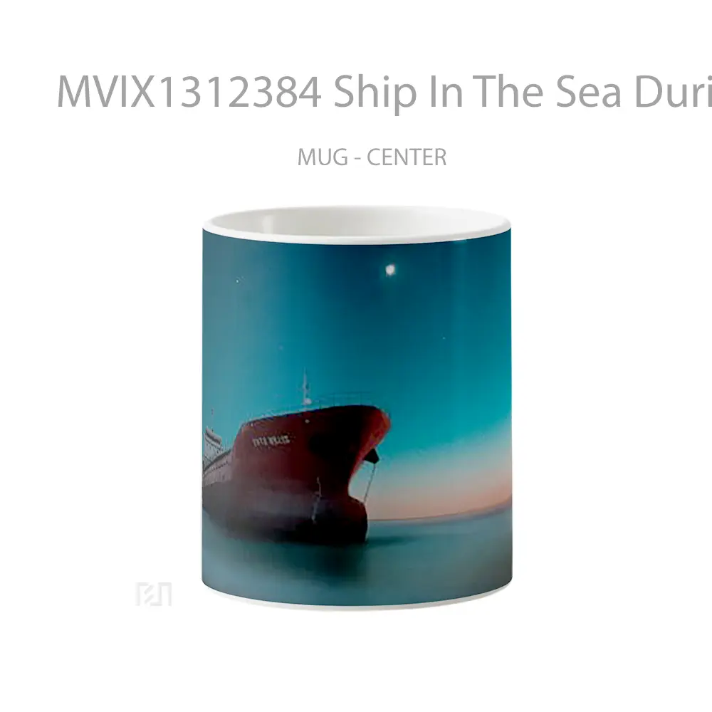 Mug Ship In The Sea During The Night Gelas Pemandangan Alam