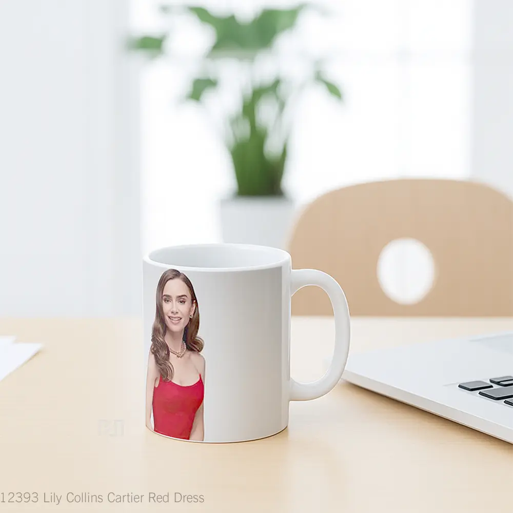 Mug Lily Collins Cartier Red Dress Gelas Keramik Unik - All-side / Desain