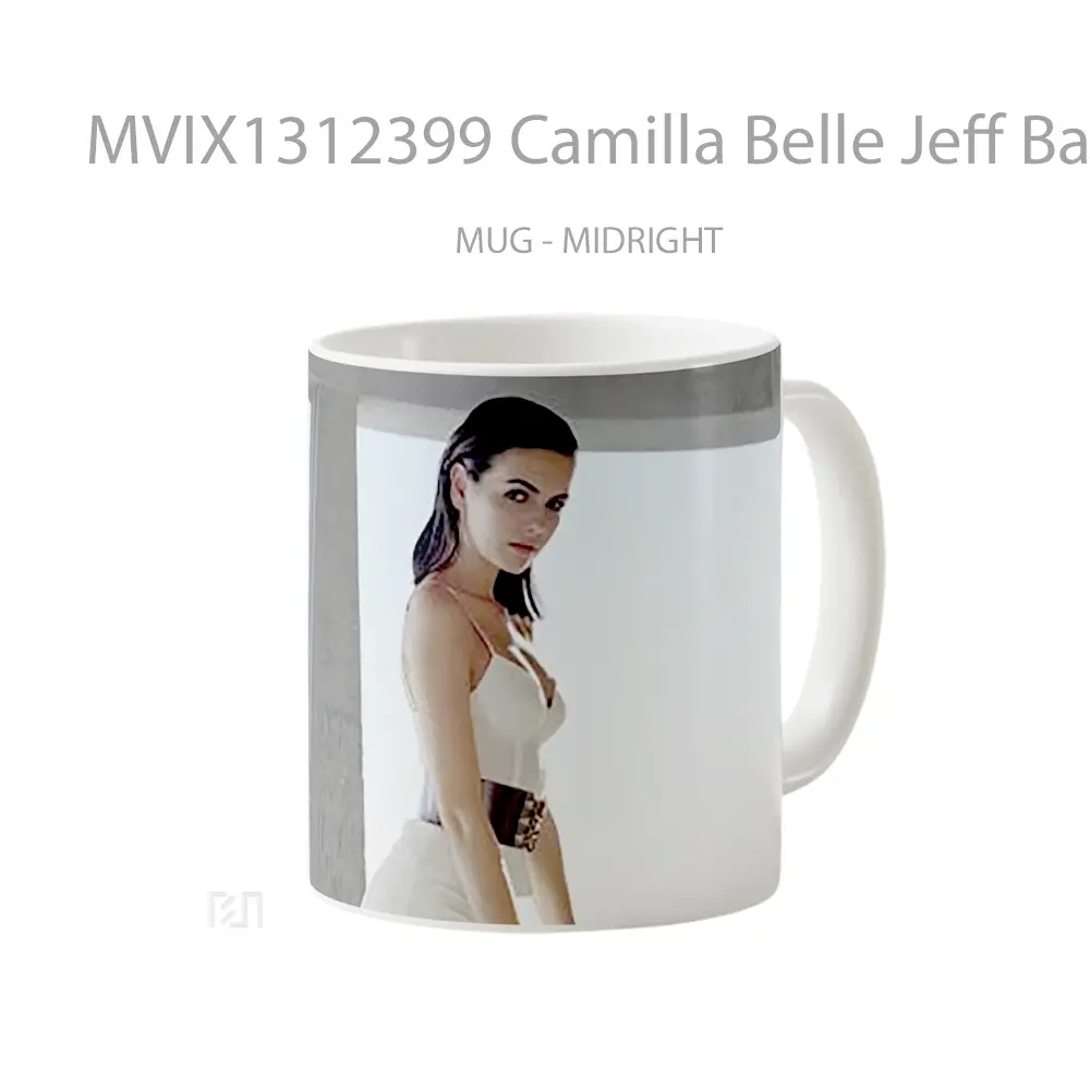 Mug Camilla Belle Jeff Bark Photoshoot Gelas Keramik Unik - All-side / Desain