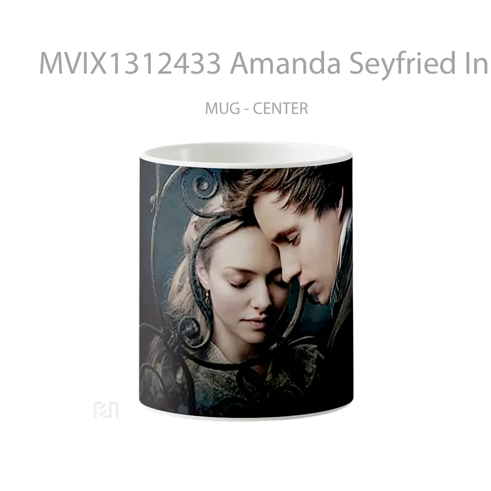 Mug Amanda Seyfried In Les Miserables Gelas Keramik Unik