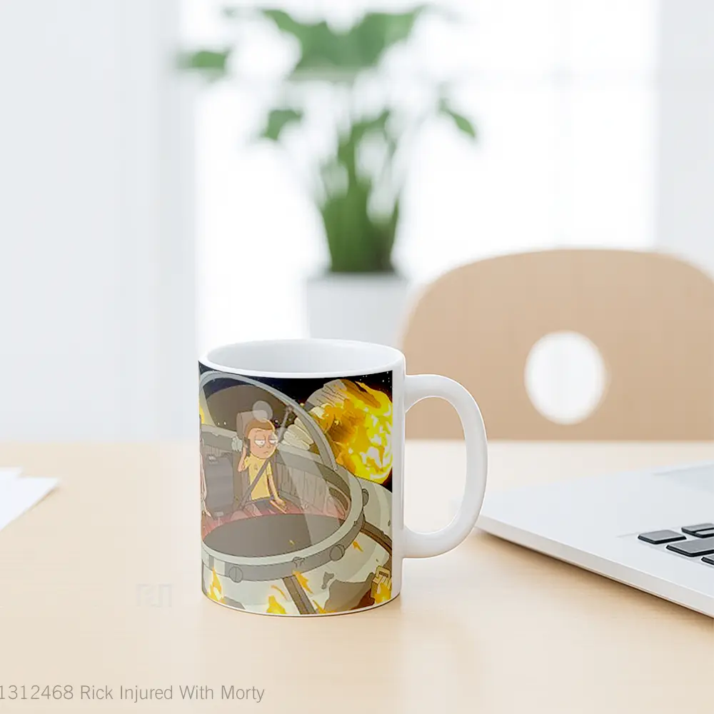 Mug Rick Injured With Morty Gelas Keramik Unik - All-side / Desain