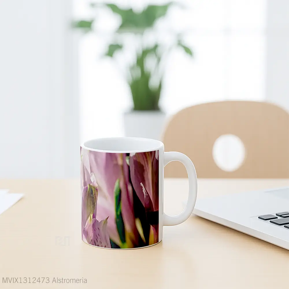 Mug Alstromeria Gelas Keramik Unik - All-side / Desain