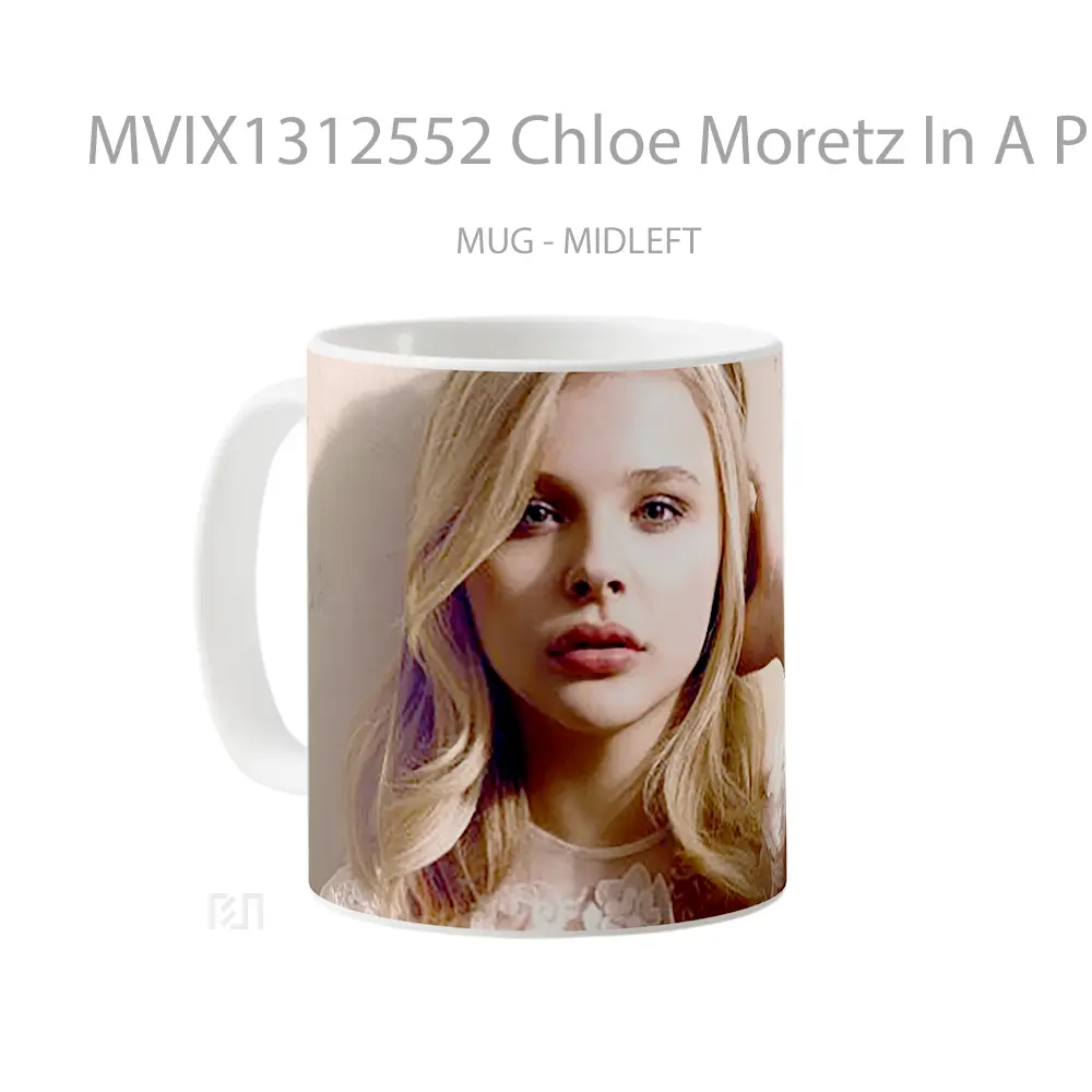 Mug Chloe Moretz In A Pink Dress Gelas Keramik Unik - All-side / Desain