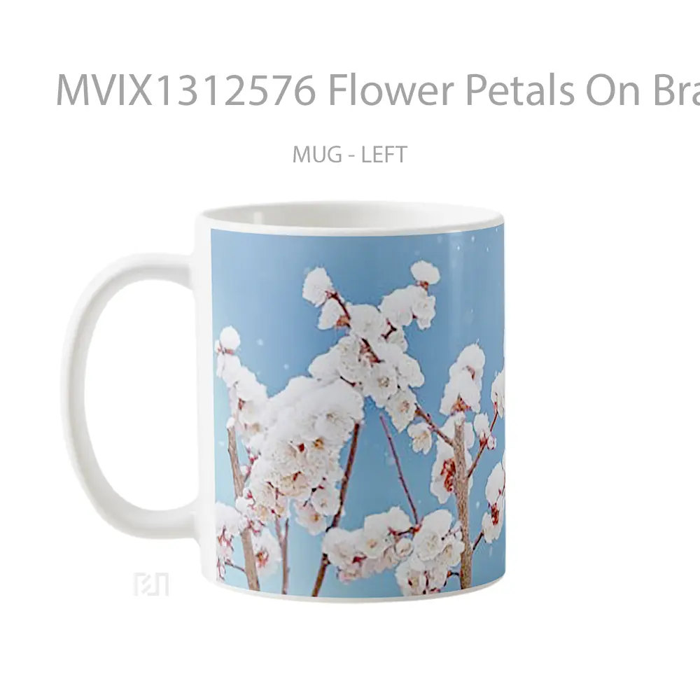 Mug Flower Petals On Branches Gelas Pemandangan Alam - All-side / Desain