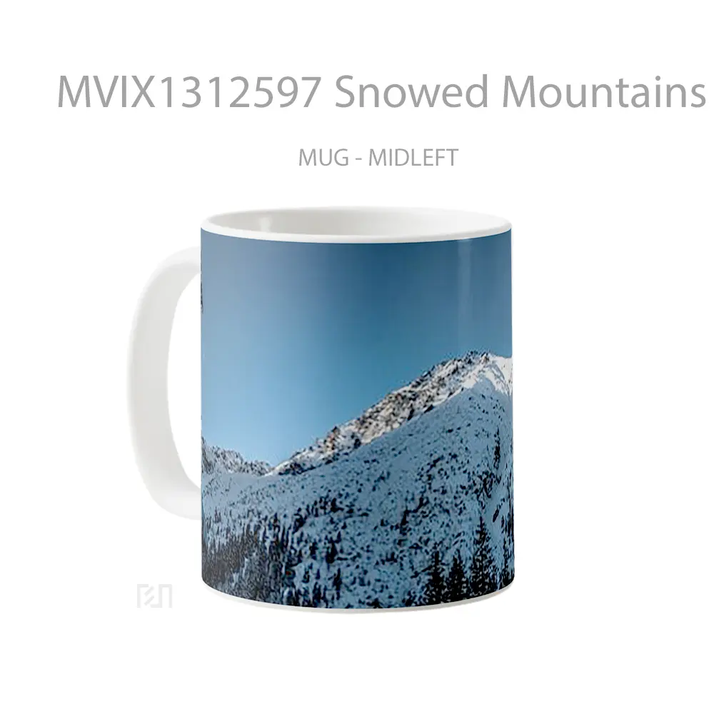 Mug Snowed Mountains In The Forest Gelas Pemandangan Alam - All-side / Desain