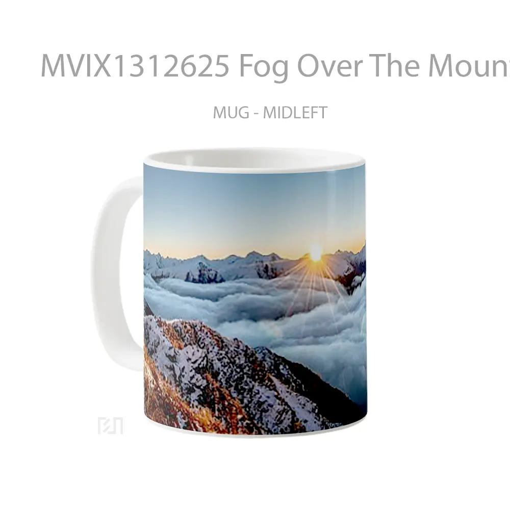 Mug Fog Over The Mountains At Sunrise Gelas Pemandangan Alam - All-side / Desain