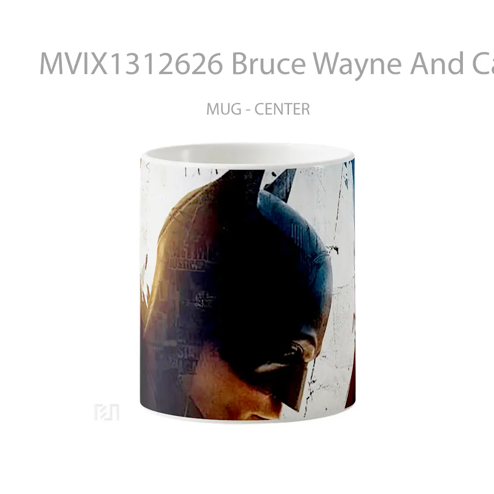 Mug Bruce Wayne And Catwoman In The Batman Gelas Superhero
