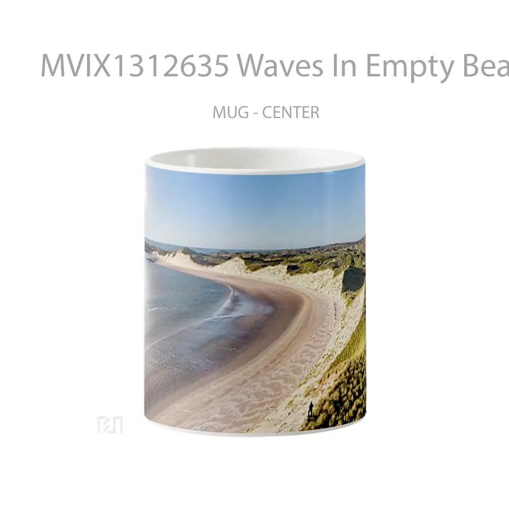 Mug Waves In Empty Beach Gelas Pemandangan Alam