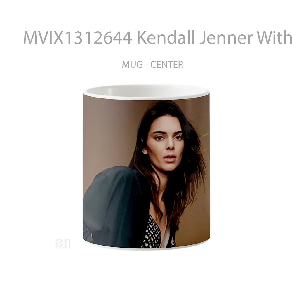Mug Kendall Jenner With Black Jacket Gelas Selebriti