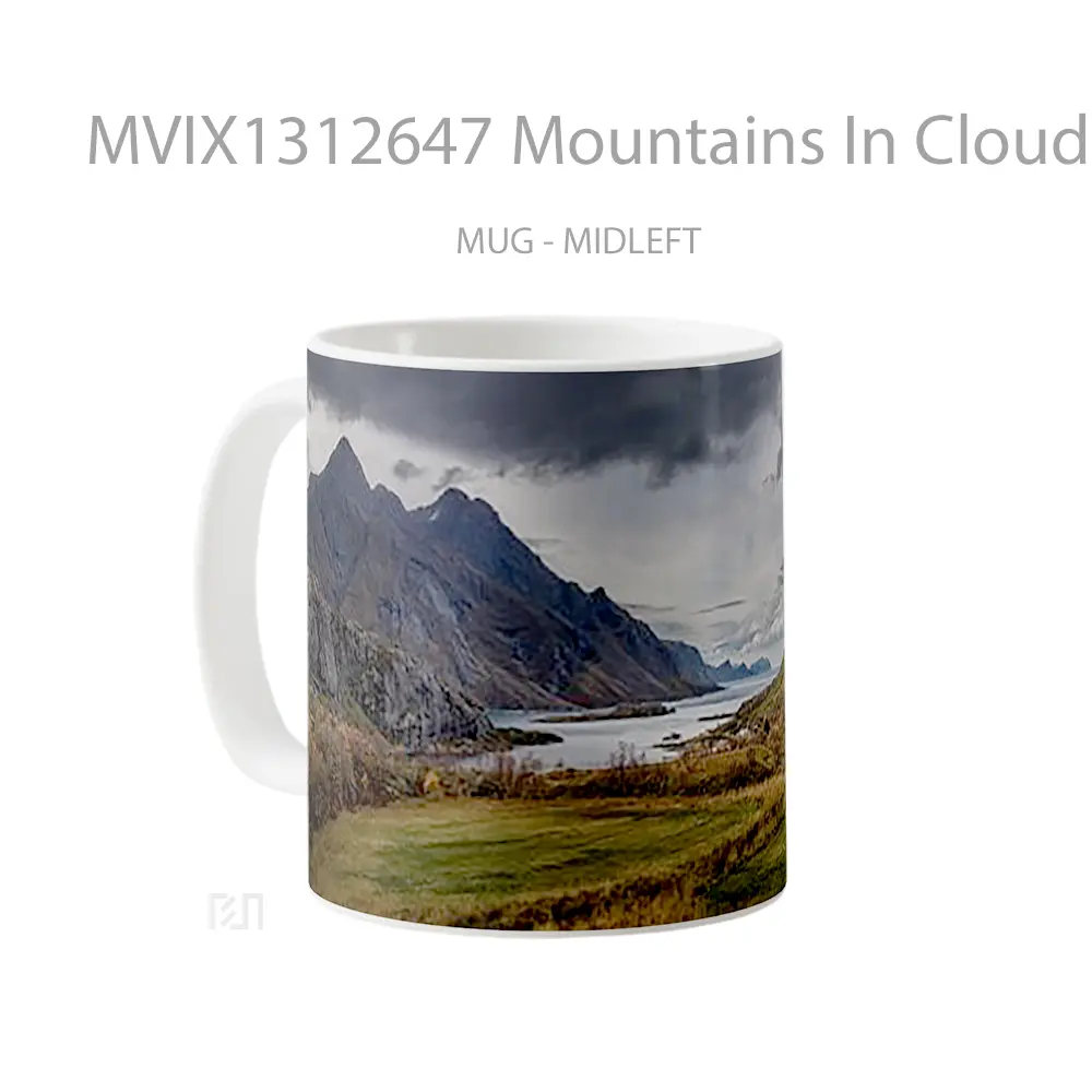 Mug Mountains In Clouded Landscape Gelas Pemandangan Alam - All-side / Desain
