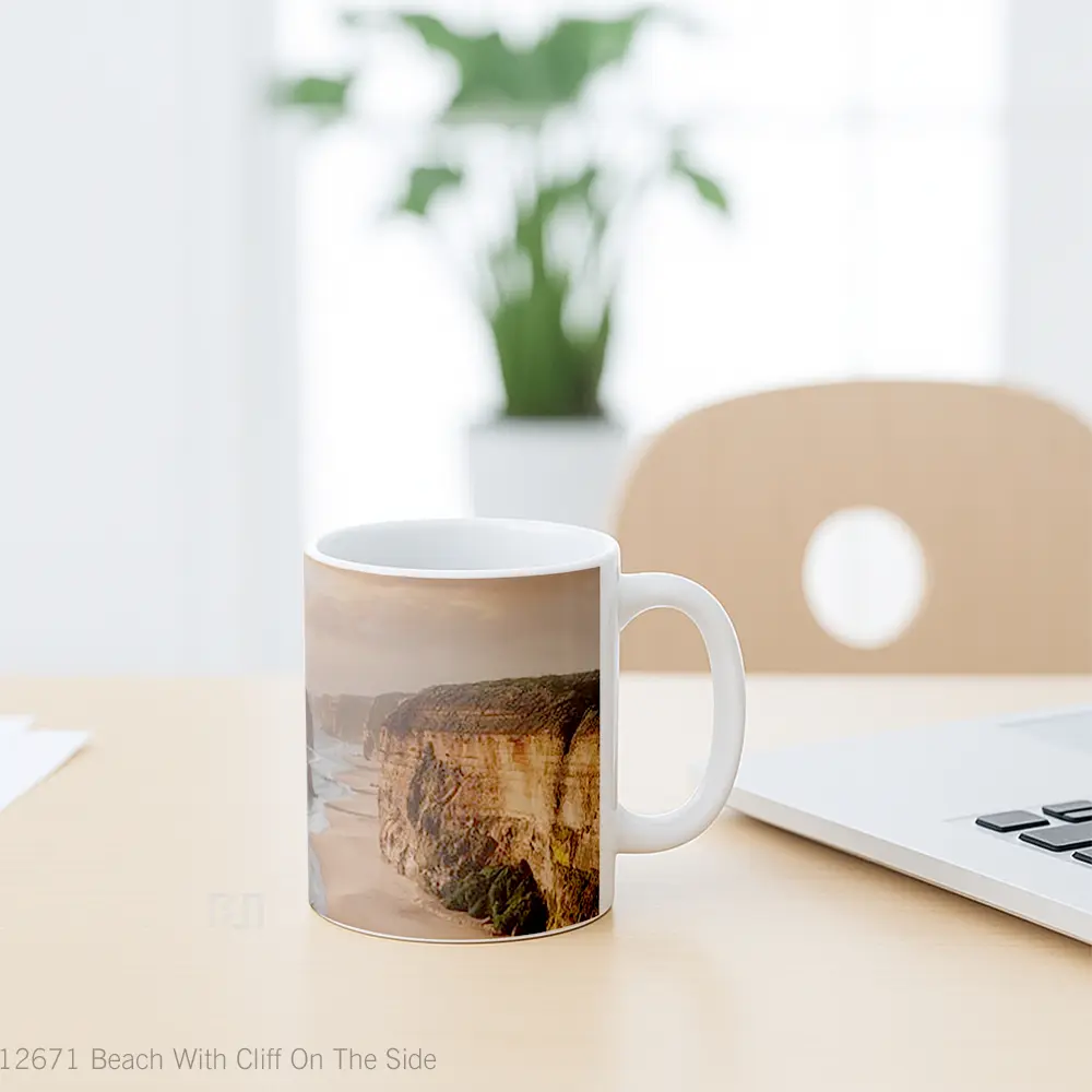 Mug Beach With Cliff On The Side Gelas Pemandangan Alam - All-side / Desain