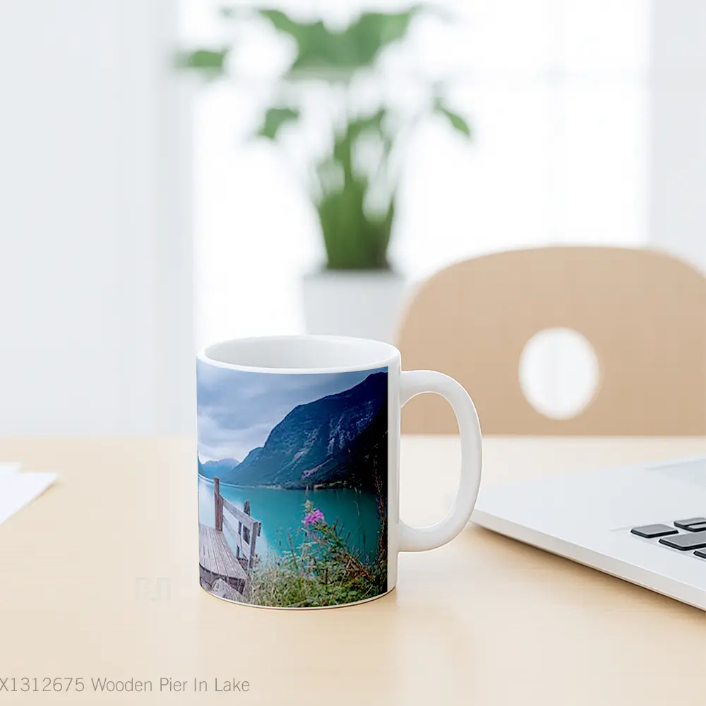 Mug Wooden Pier In Lake Gelas Pemandangan Alam - All-side / Desain