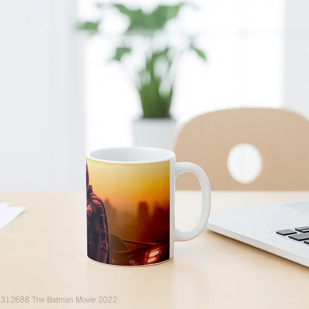 Mug The Batman Movie 2022 Gelas Superhero - All-side / Desain