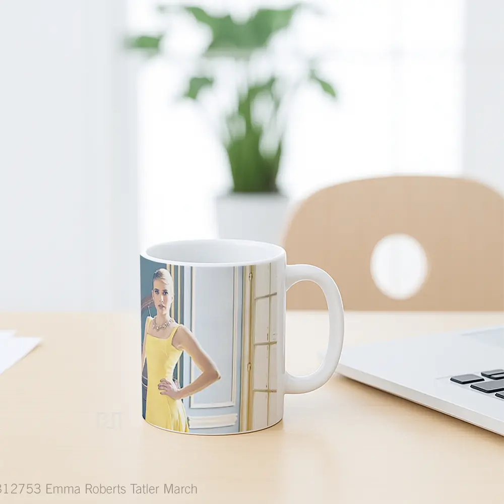 Mug Emma Roberts Tatler March Gelas Keramik Unik - All-side / Desain