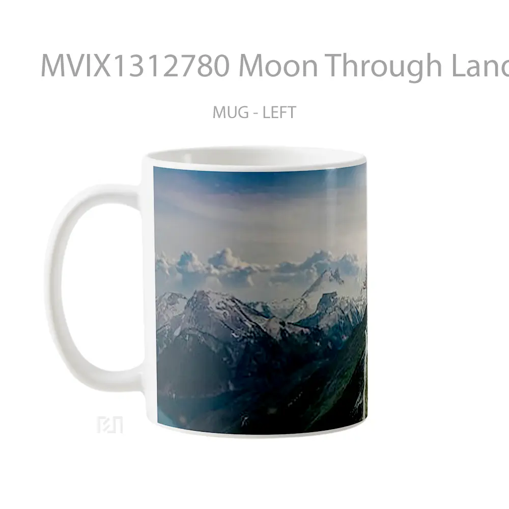 Mug Moon Through Landscape Gelas Pemandangan Alam - All-side / Desain