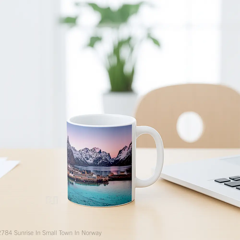 Mug Sunrise In Small Town In Norway Gelas Pemandangan Alam - All-side / Desain