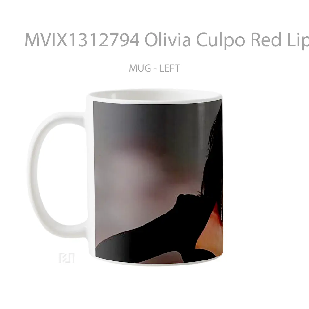 Mug Olivia Culpo Red Lips Gelas Selebriti - All-side / Desain