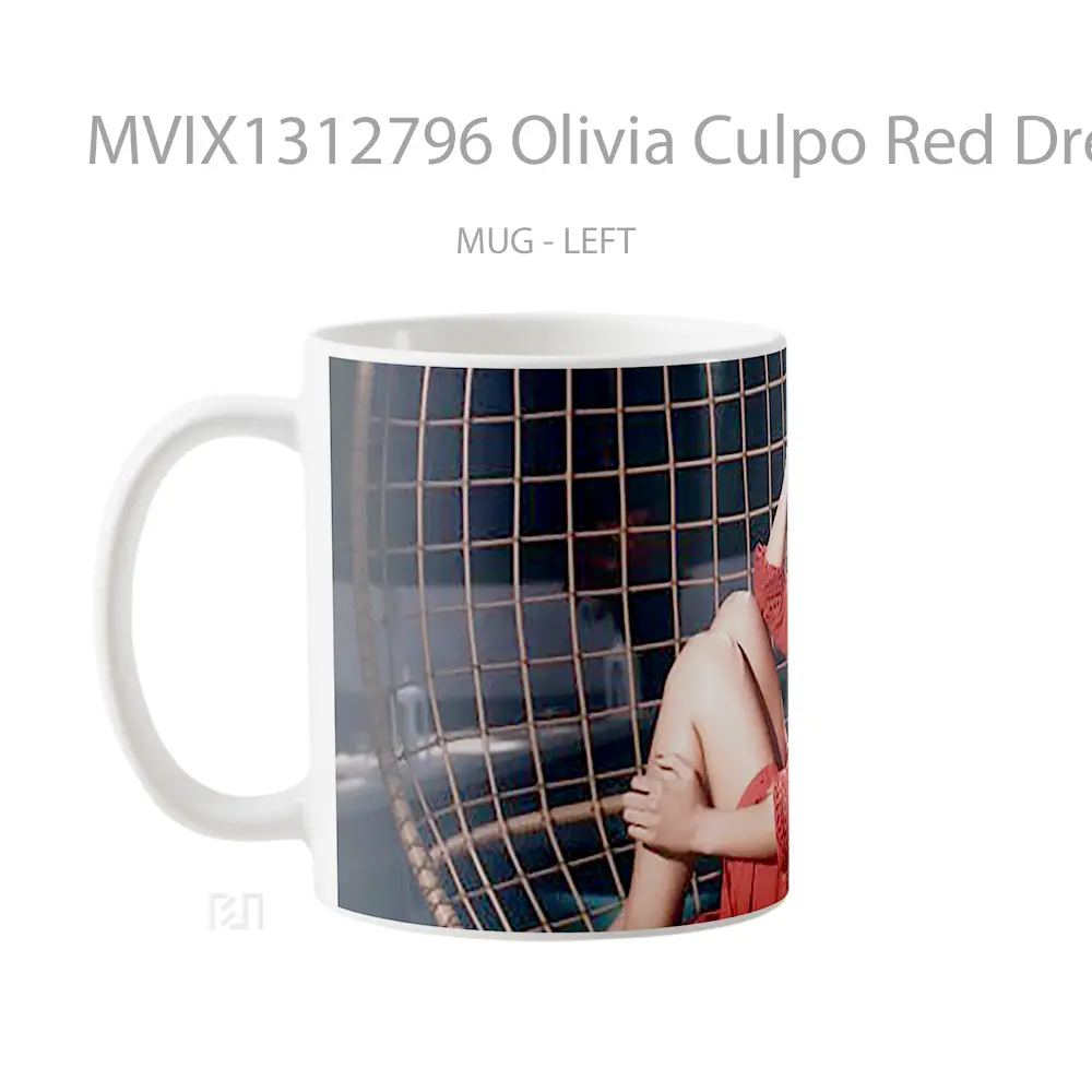Mug Olivia Culpo Red Dress Gelas Selebriti - All-side / Desain