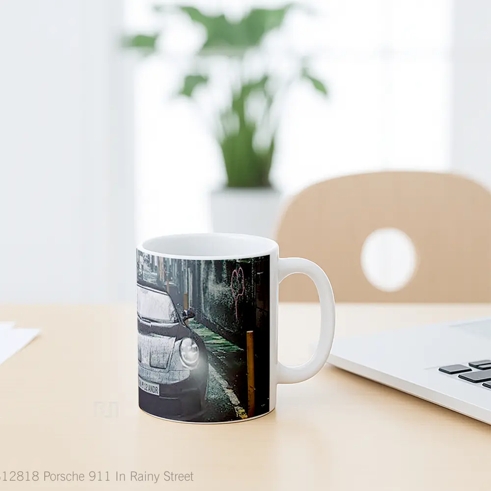 Mug Porsche 911 In Rainy Street Cangkir Mobil - All-side / Desain