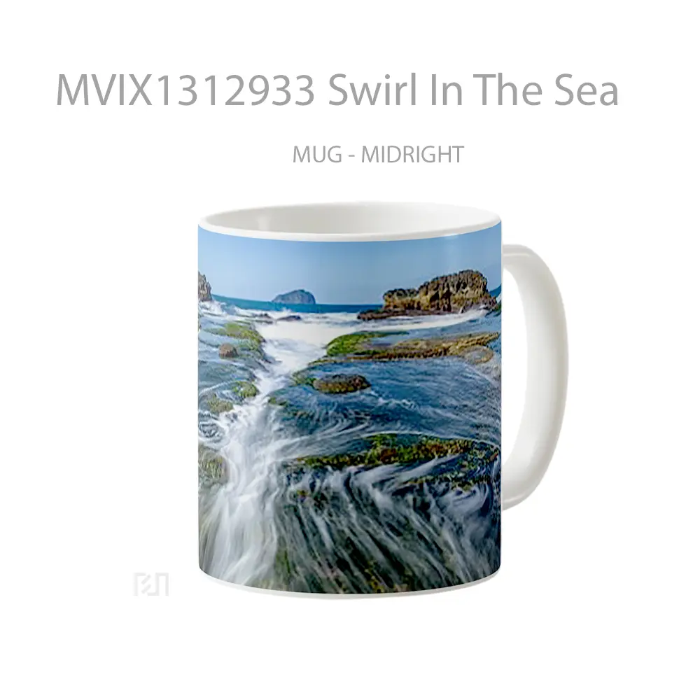 Mug Swirl In The Sea Gelas Pemandangan Alam - All-side / Desain