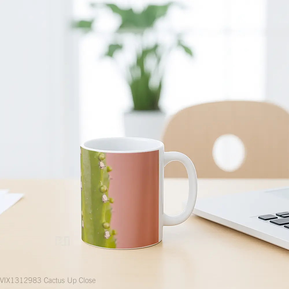 Mug Cactus Up Close Gelas Keramik Unik - All-side / Desain