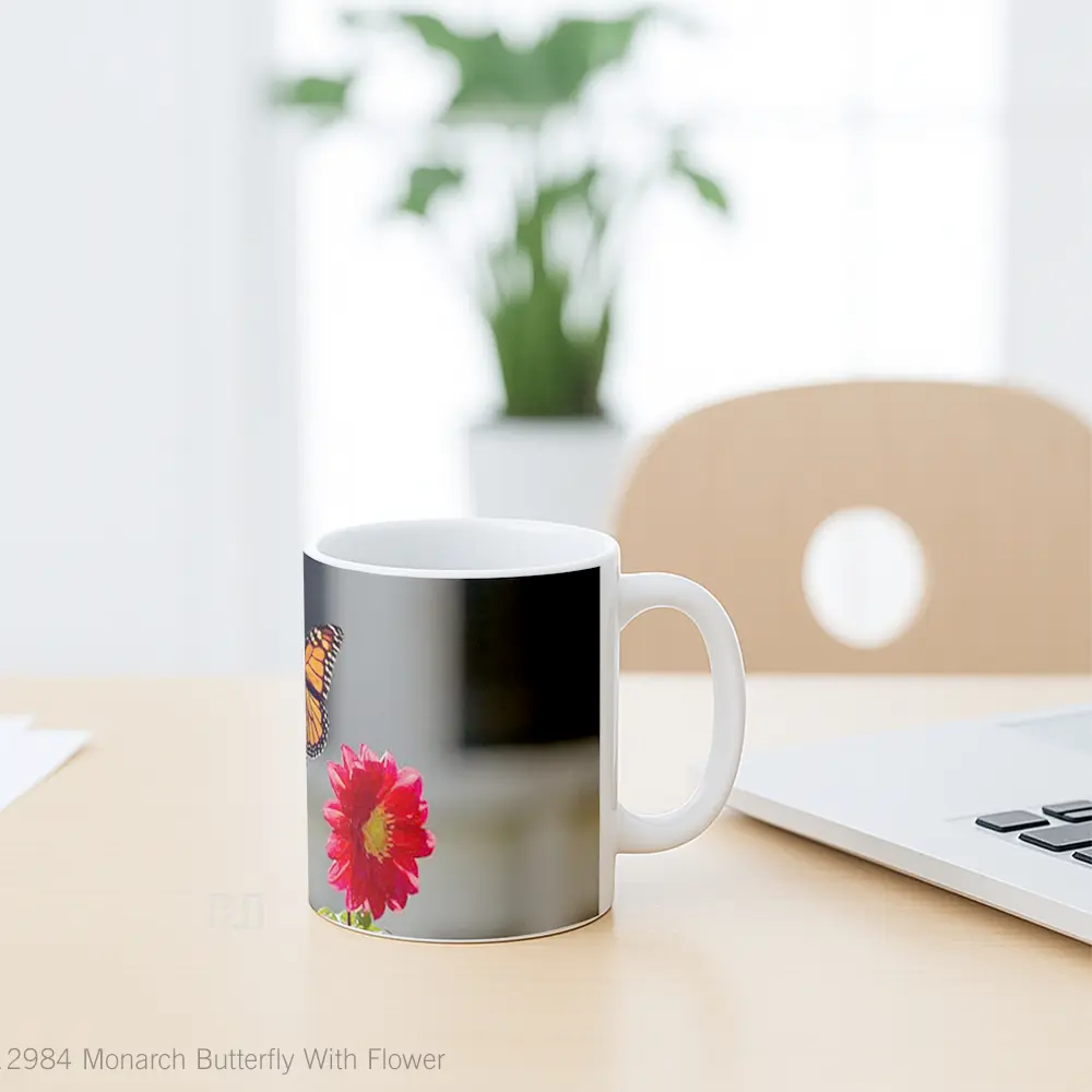 Mug Monarch Butterfly With Flower Gelas Hewan Lucu - All-side / Desain
