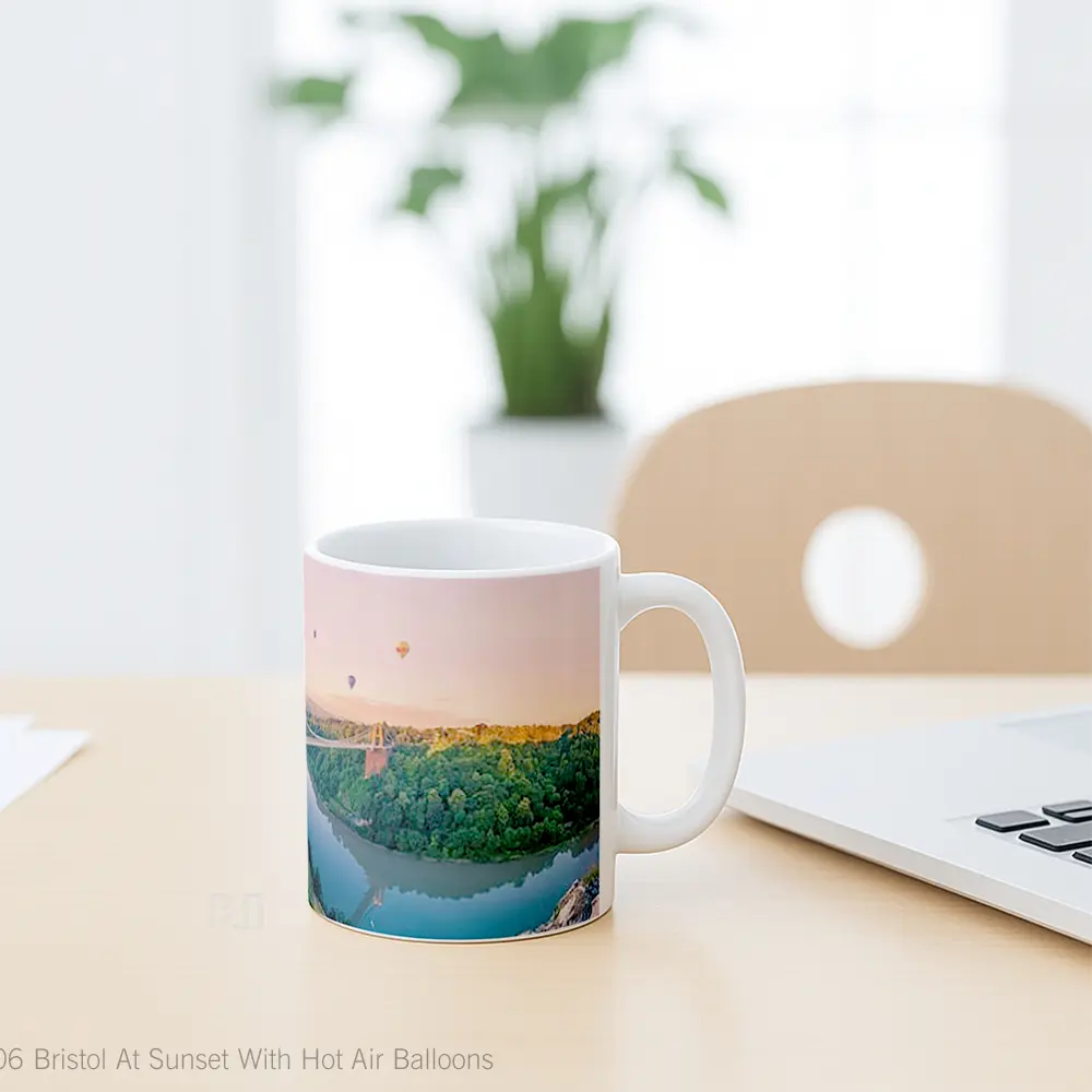 Mug Bristol At Sunset With Hot Air Balloons Gelas Pemandangan Alam - All-side / Desain