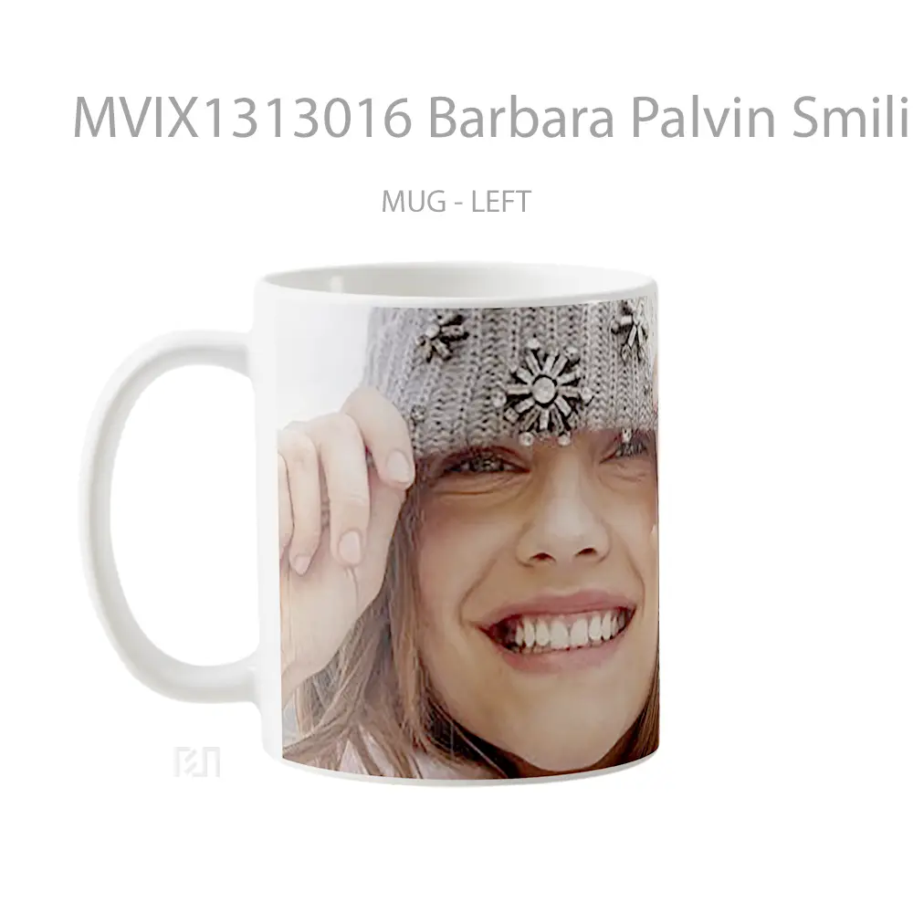 Mug Barbara Palvin Smiling Gelas Keramik Unik - All-side / Desain