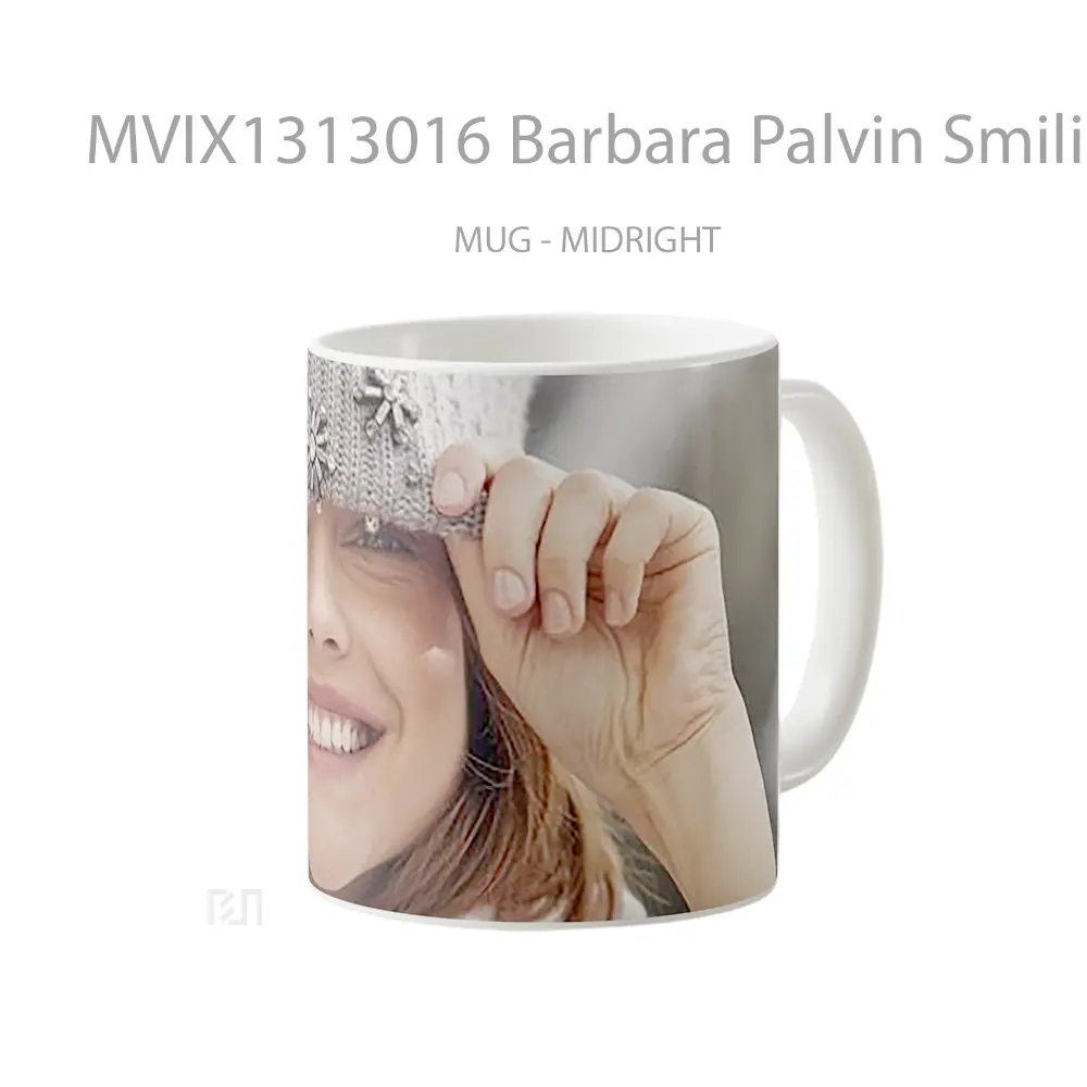 Mug Barbara Palvin Smiling Gelas Keramik Unik - All-side / Desain