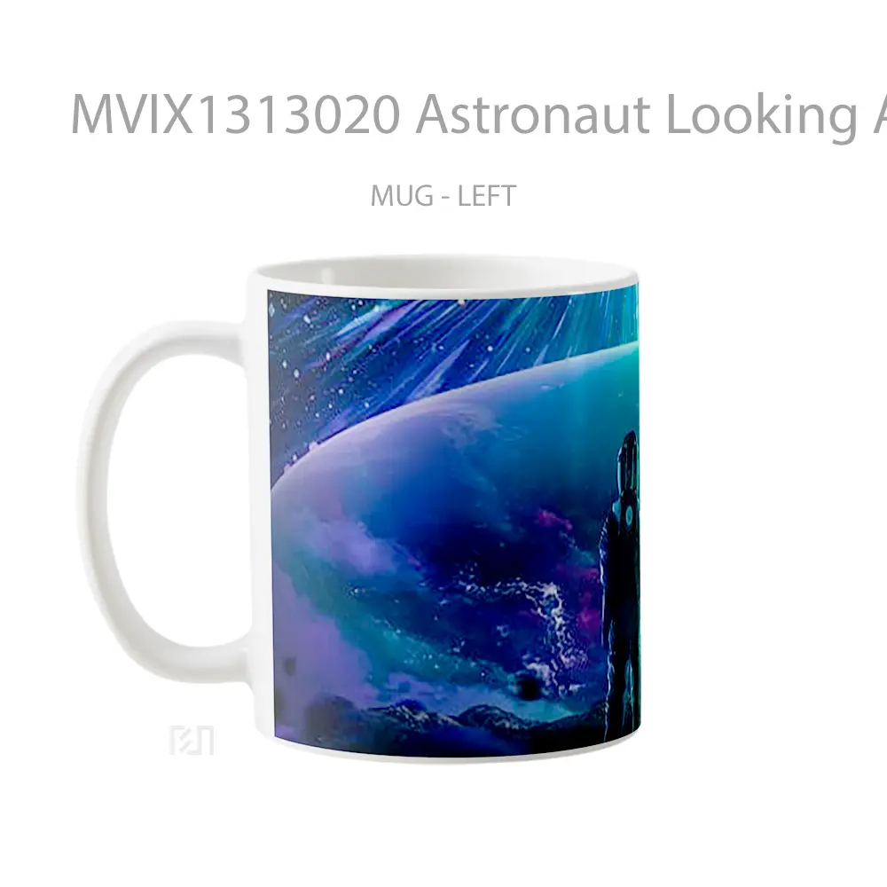 Mug Astronaut Looking At The Sky Gelas Pemandangan Alam - All-side / Desain