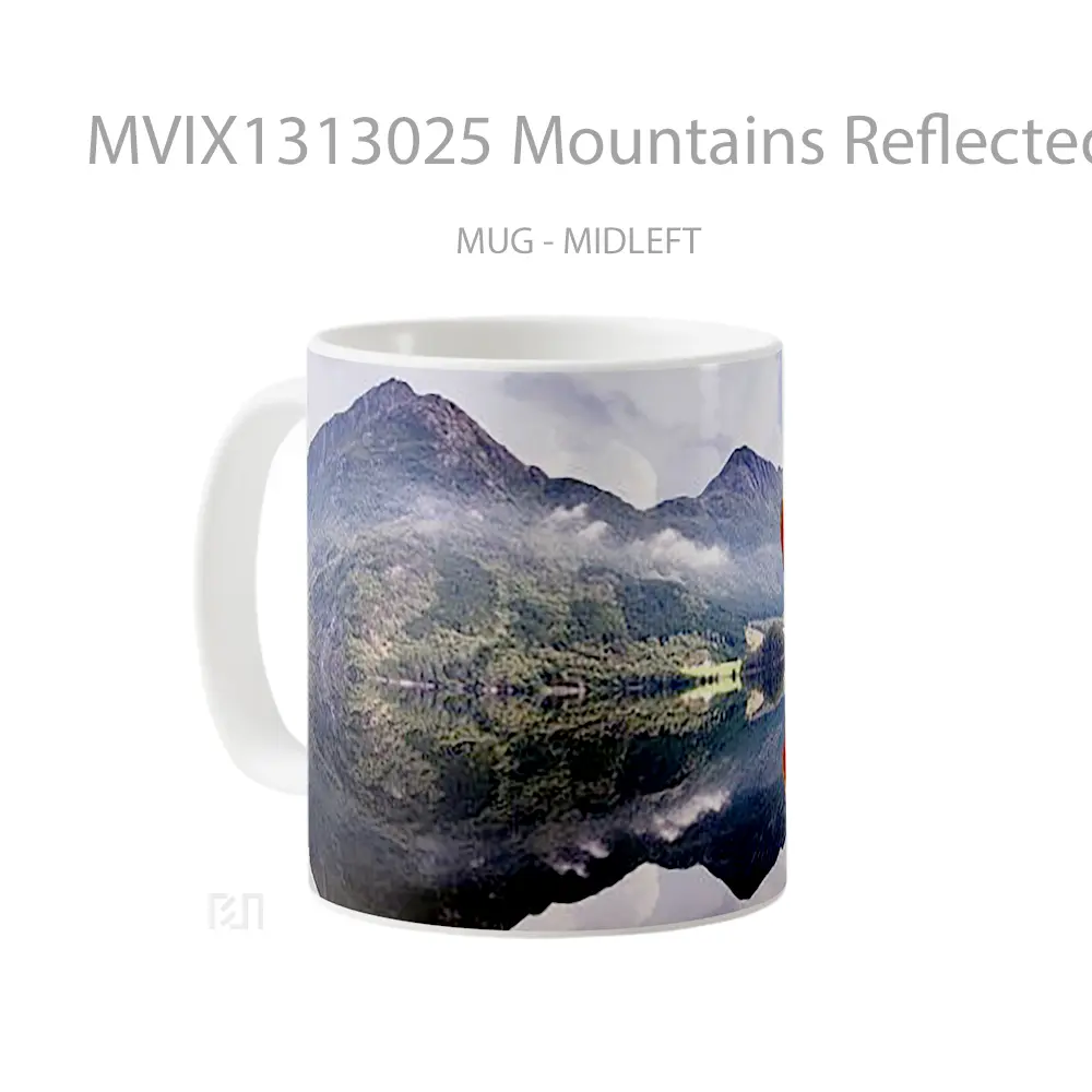 Mug Mountains Reflected On Lake With Hot Air Balloon Gelas Pemandangan Alam - All-side / Desain