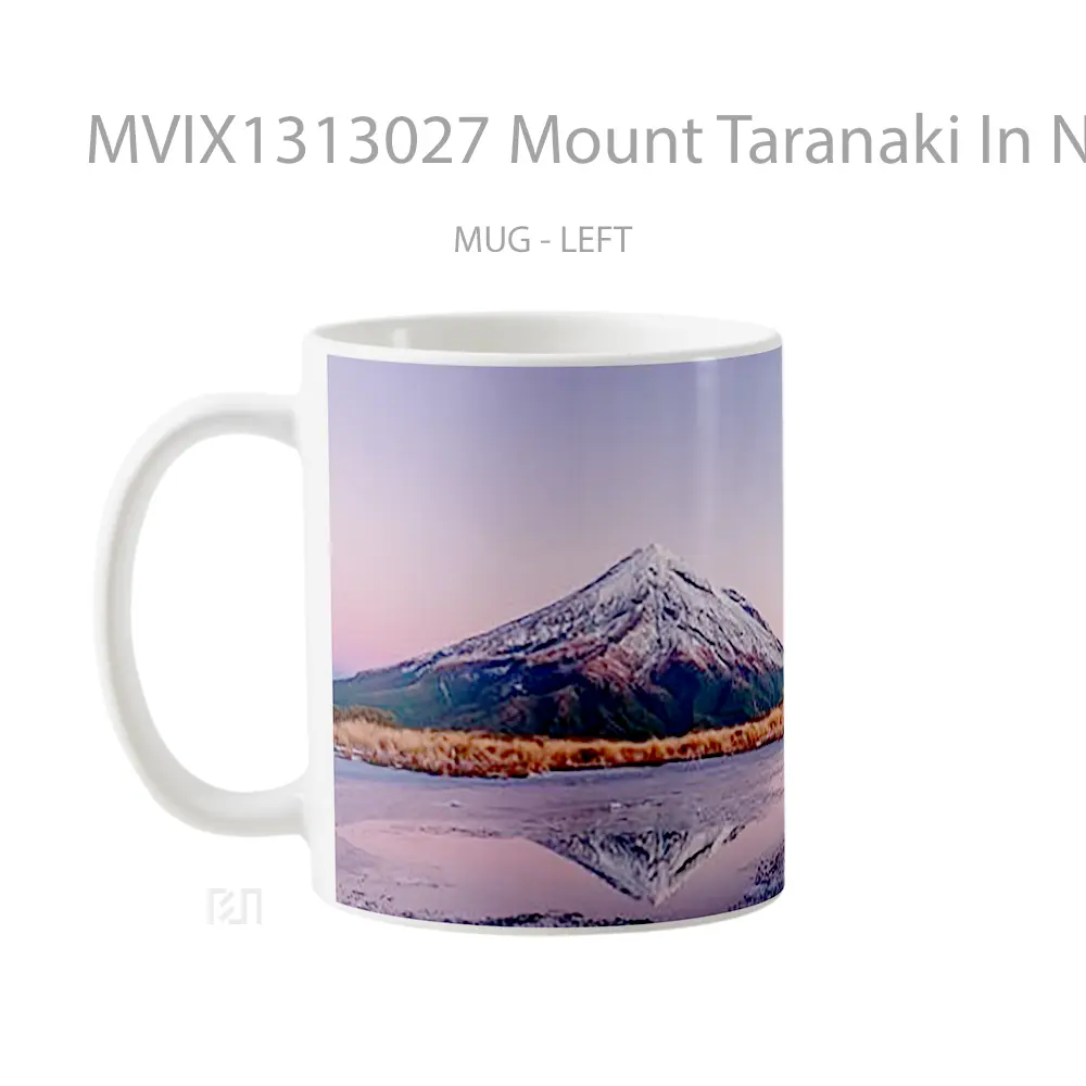 Mug Mount Taranaki In New Zeland Gelas Keramik Unik - All-side / Desain