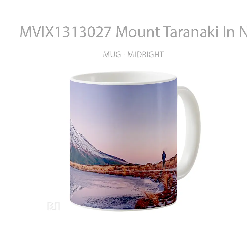 Mug Mount Taranaki In New Zeland Gelas Keramik Unik - All-side / Desain
