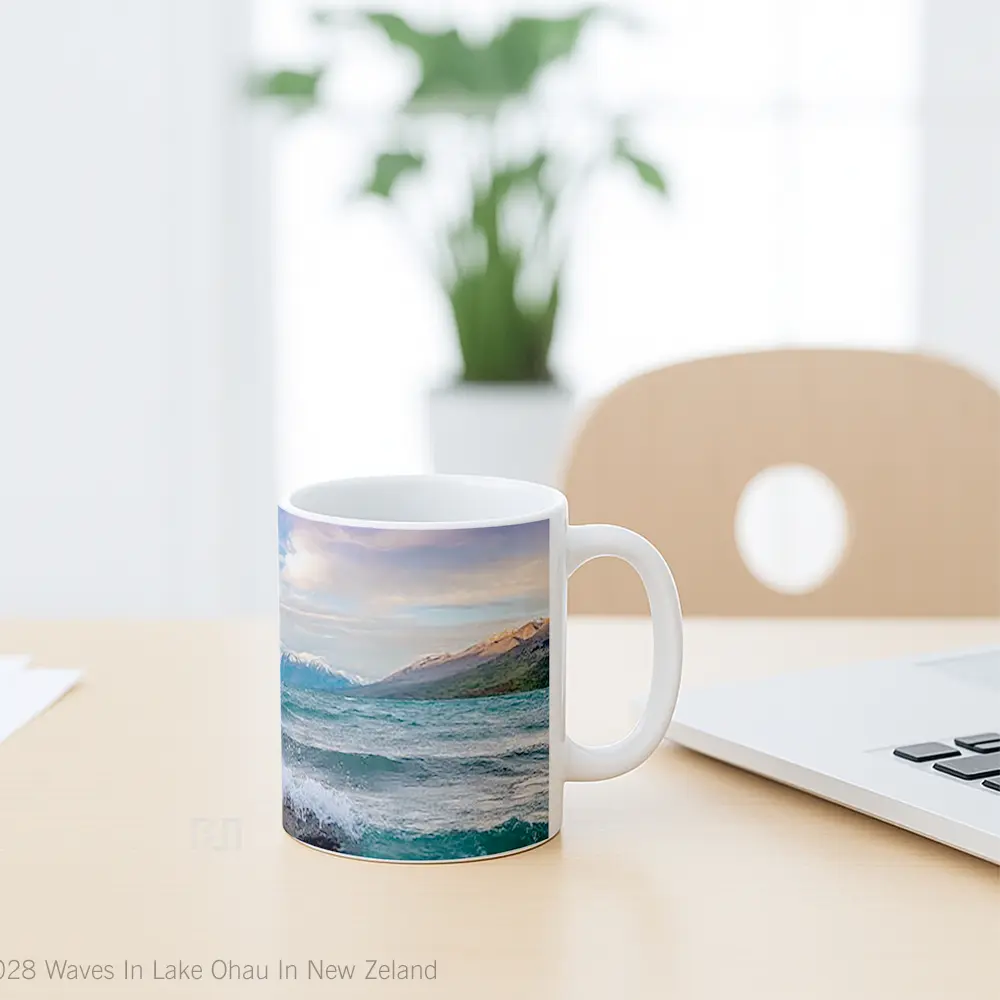 Mug Waves In Lake Ohau In New Zeland Gelas Pemandangan Alam - All-side / Desain